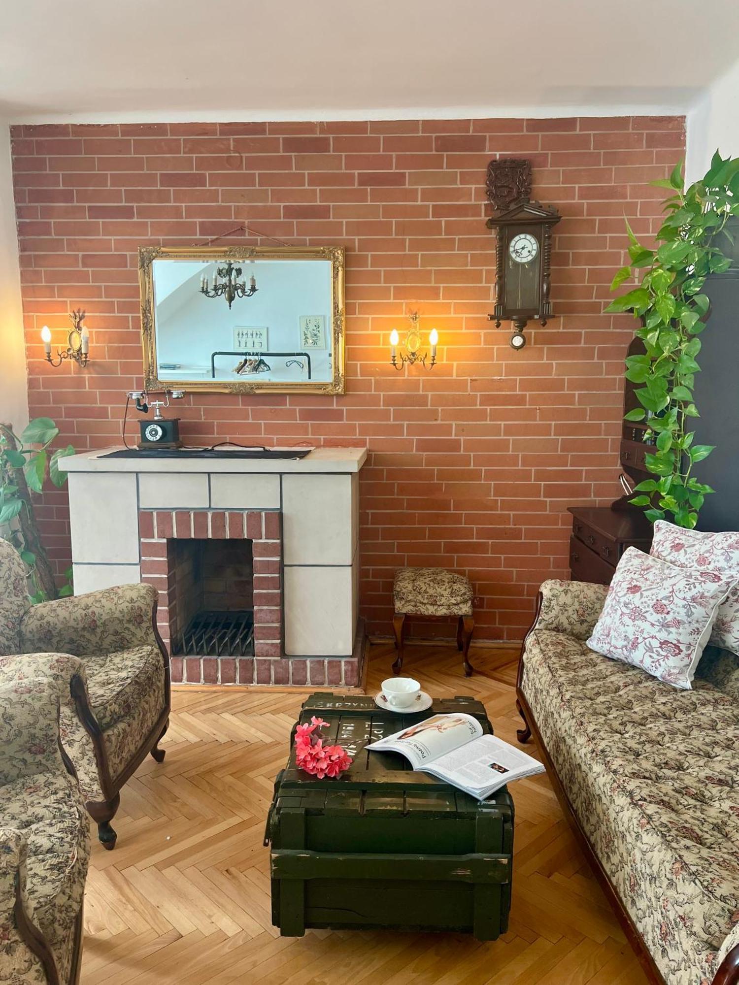 Apartament W Kamienicy Na Starym Miescie Warschau Buitenkant foto